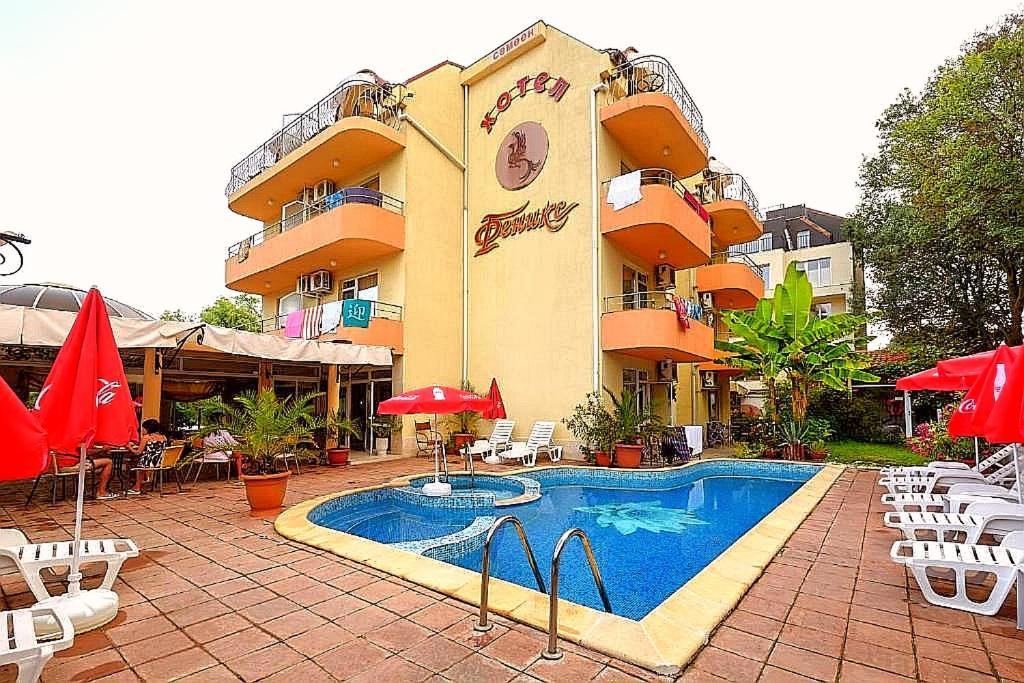 Hotel Feniks Lozenec Exteriér fotografie