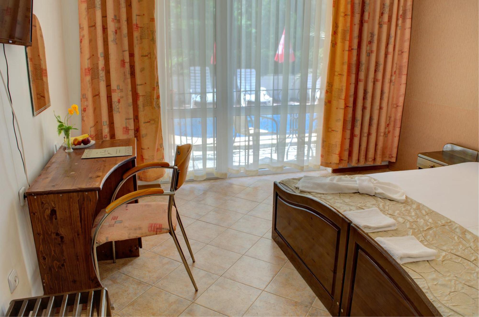 Hotel Feniks Lozenec Exteriér fotografie