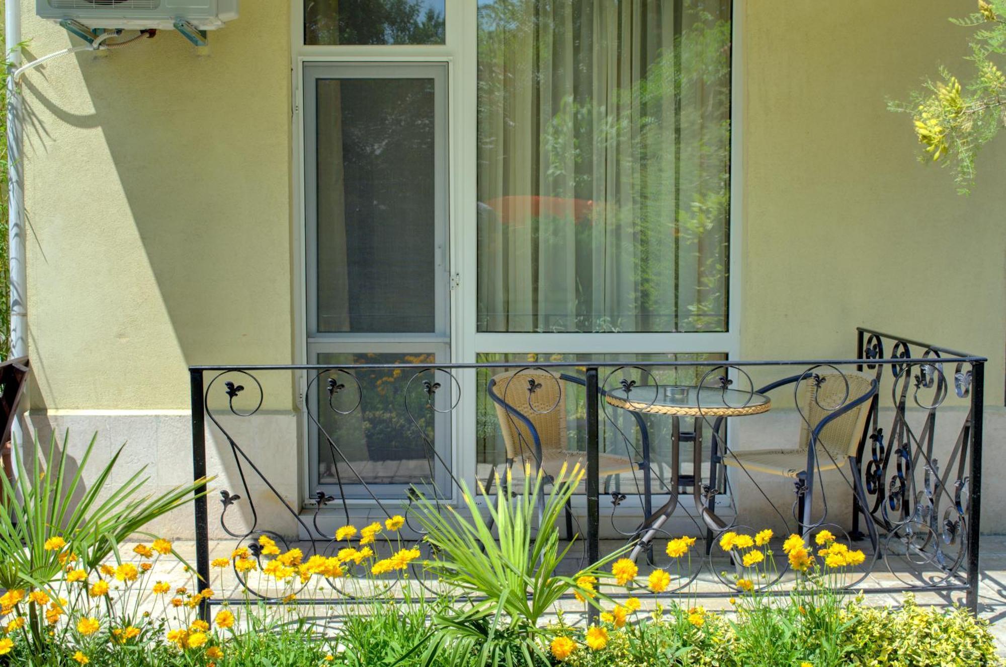 Hotel Feniks Lozenec Exteriér fotografie