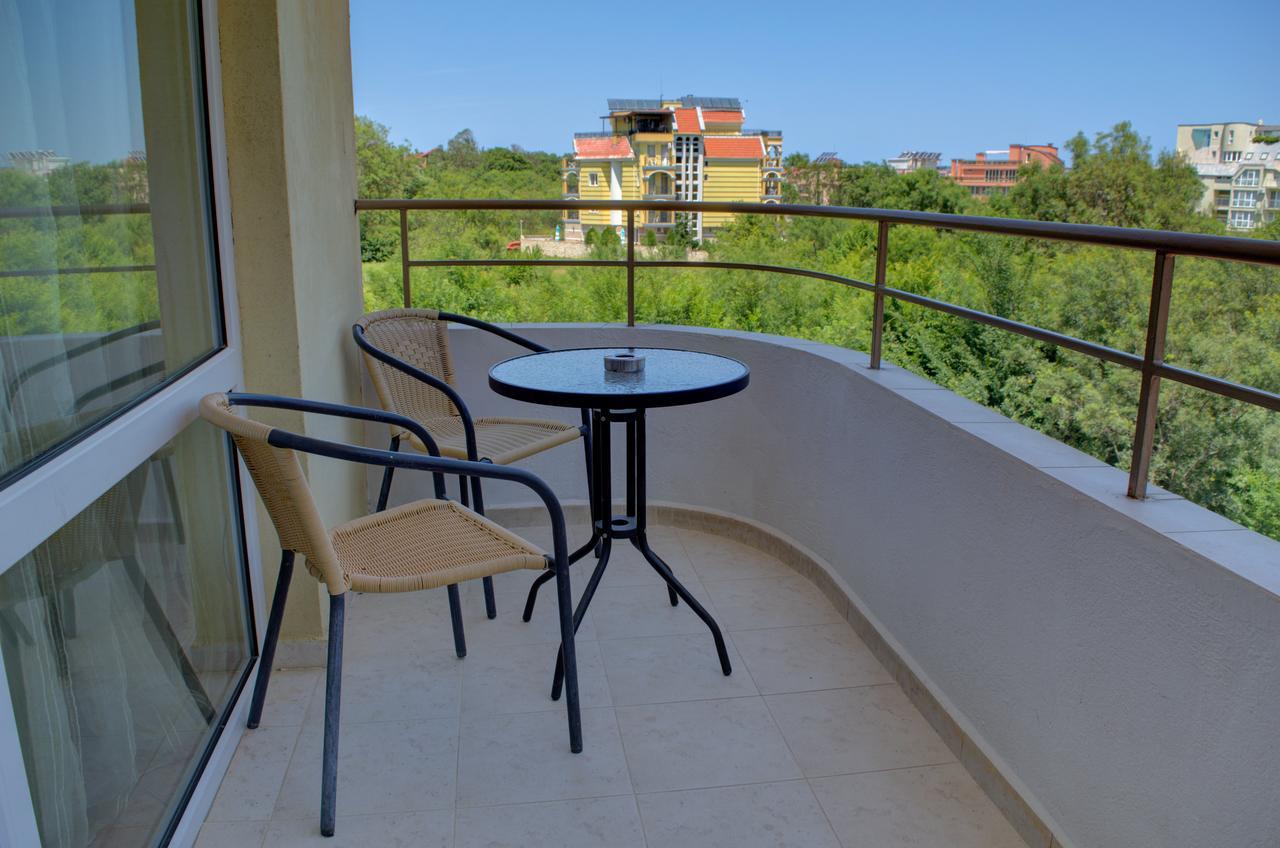 Hotel Feniks Lozenec Exteriér fotografie