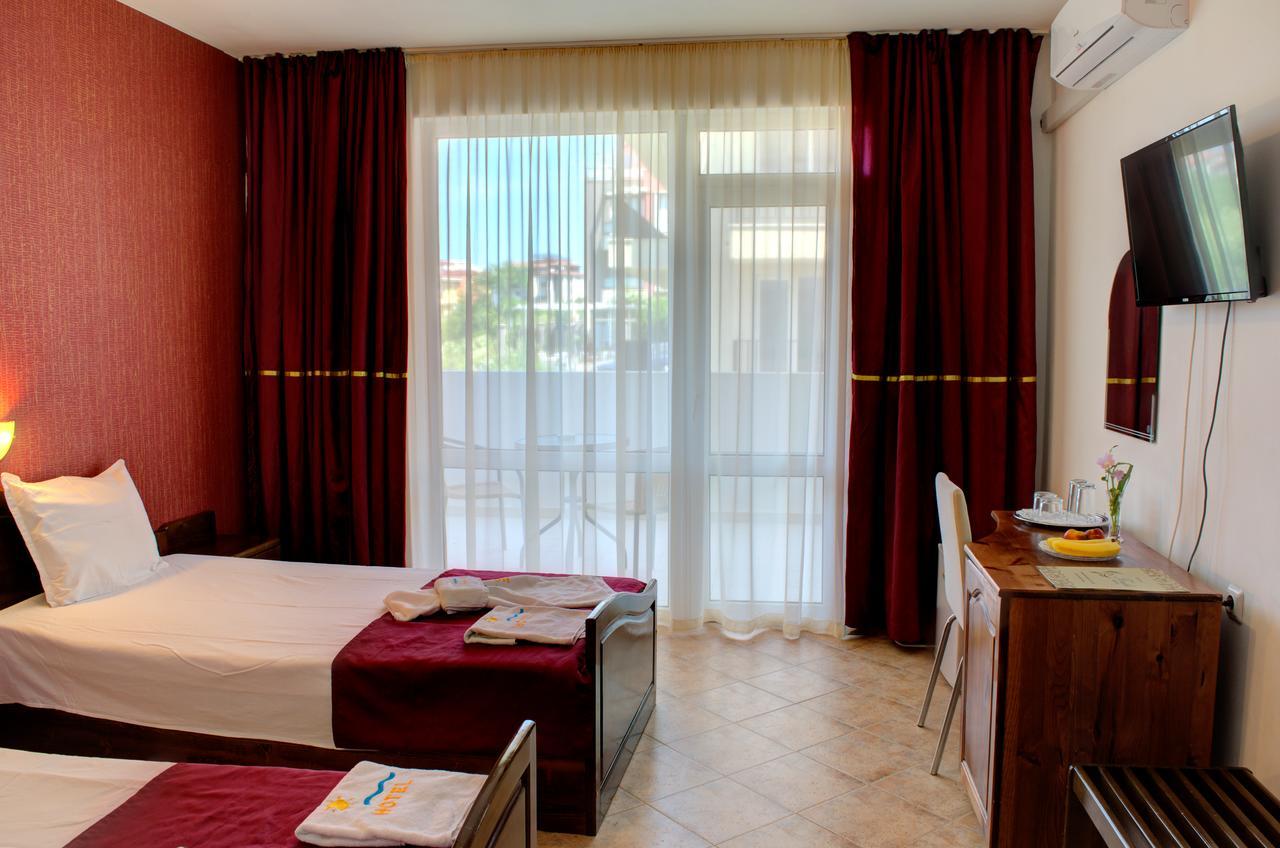 Hotel Feniks Lozenec Exteriér fotografie