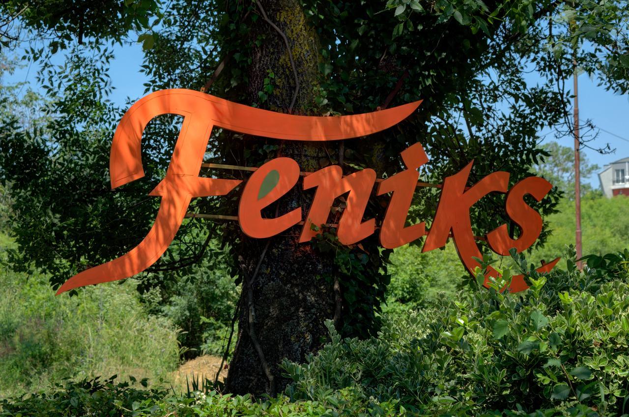 Hotel Feniks Lozenec Exteriér fotografie